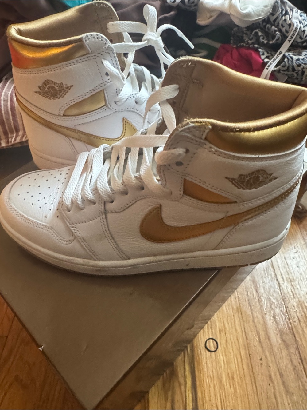 Nike Women White & Gold High-Top Sneakers